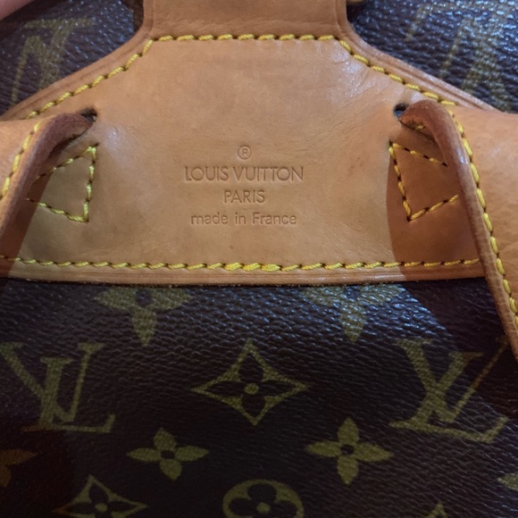 #sold# lv backpack size MM . Used - Picture 4 of 8